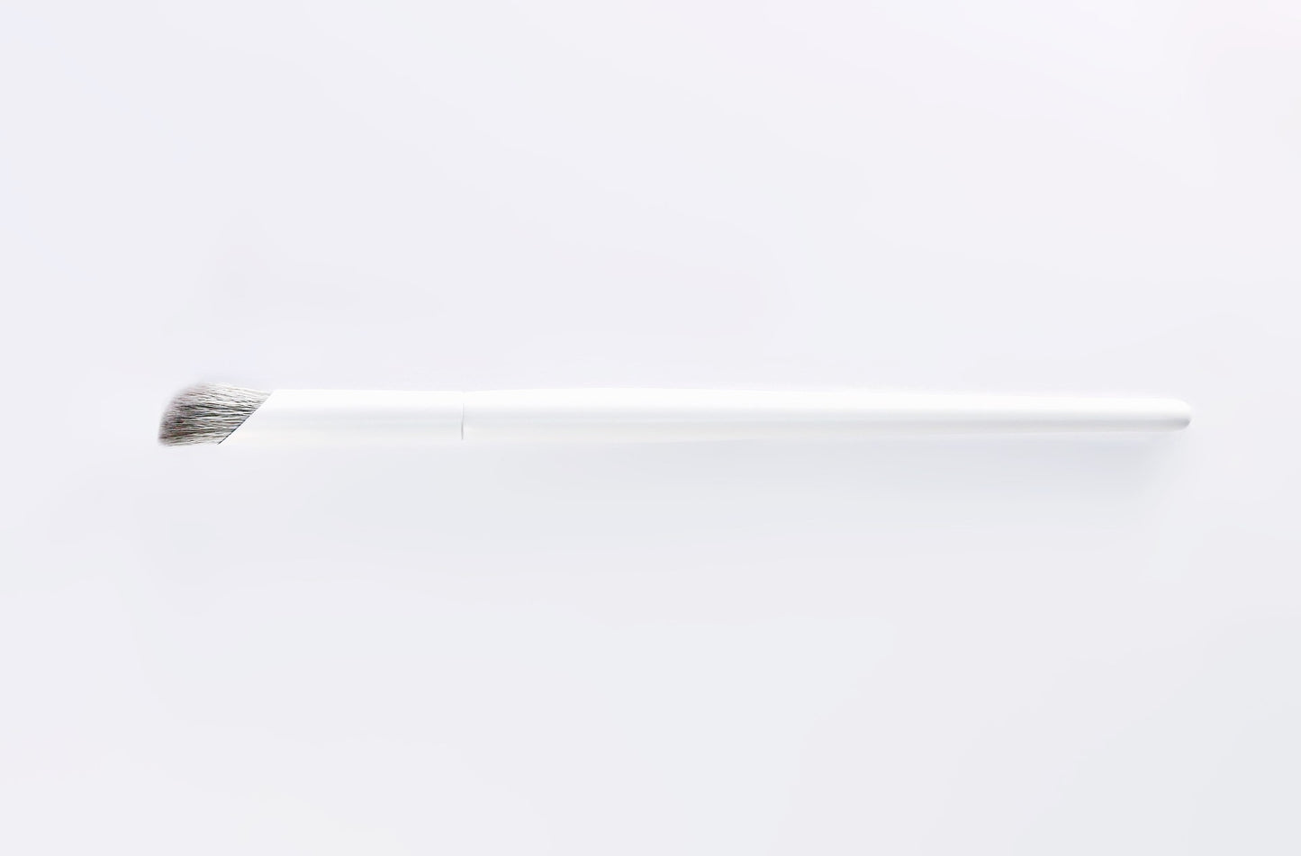 Glamour Empire - VEGAN - Professional Makeup Brush - 05 Nose Contour Brush